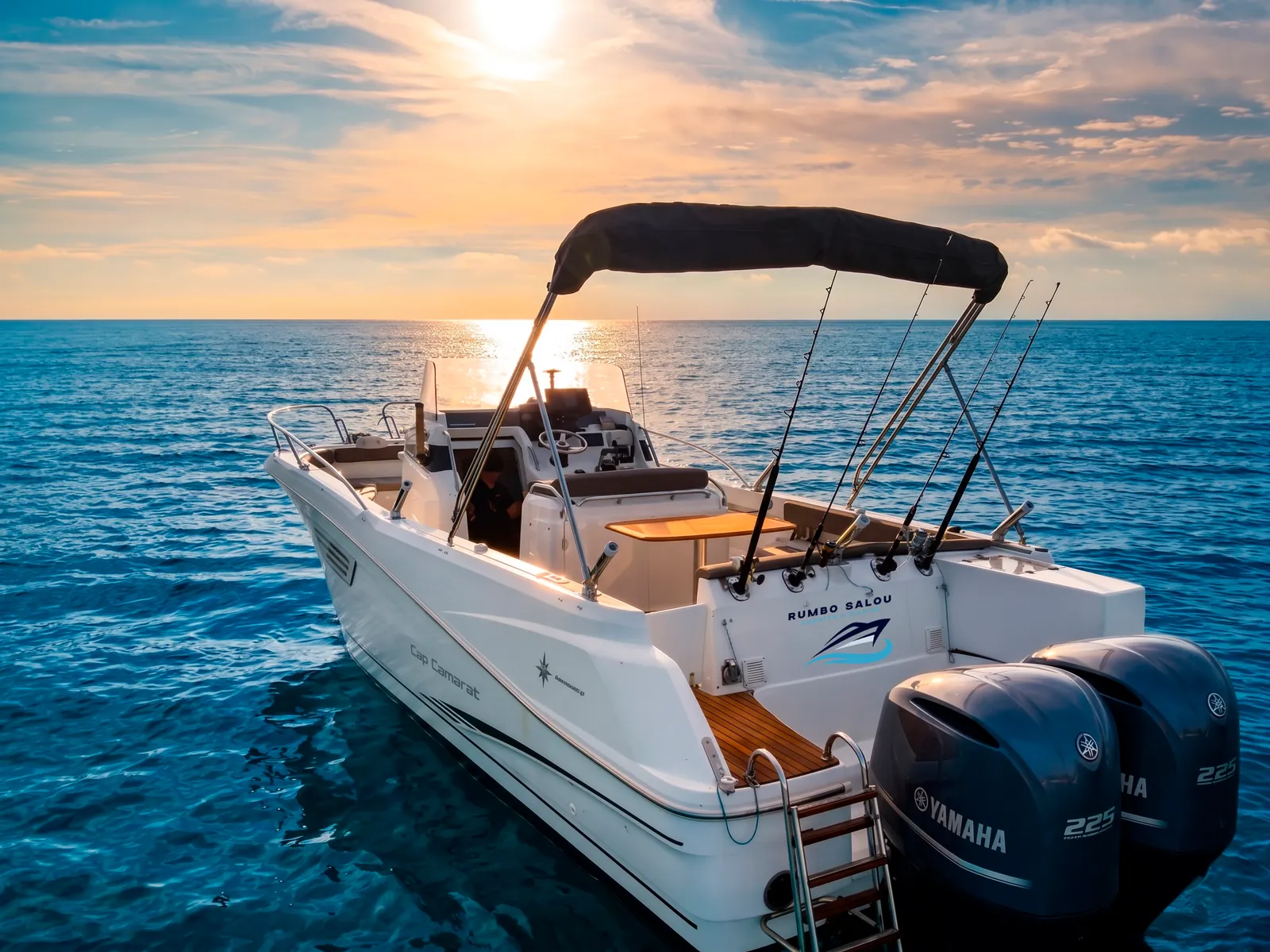 Jornada de pesca deportiva a bordo del charter de Rumbo Salou en la Costa Dorada